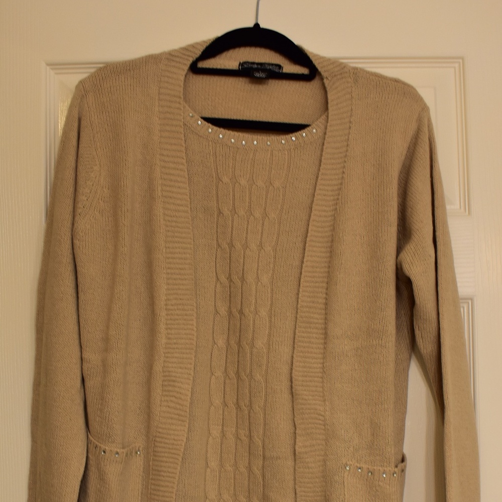 Evelyn Taylor Sweater